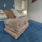 Havel Houseboat Serenity Zehdenick