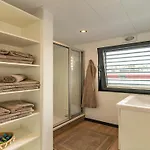 Havel Houseboat Serenity Úszó hotel Zehdenick