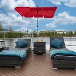 Havel Houseboat Serenity